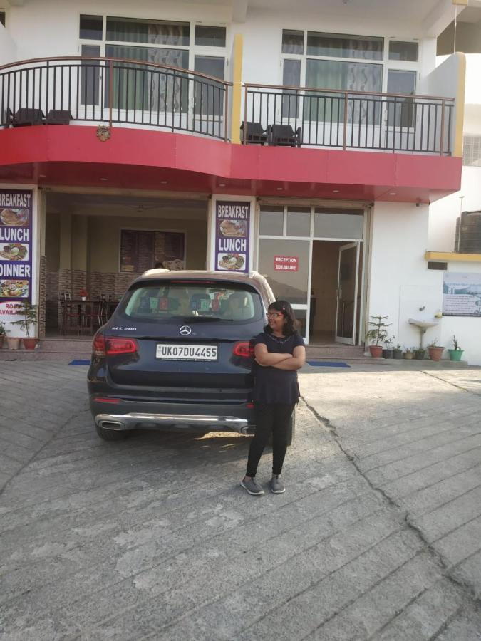 Royal Breeze Hotel & Restaurant Masuri Exterior foto